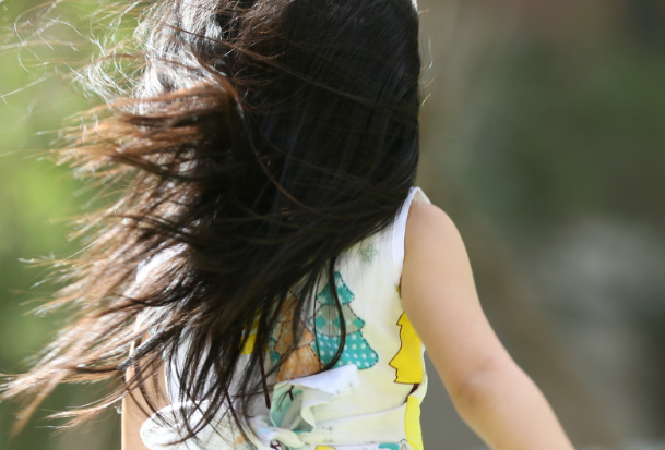 先天性白內(nèi)障