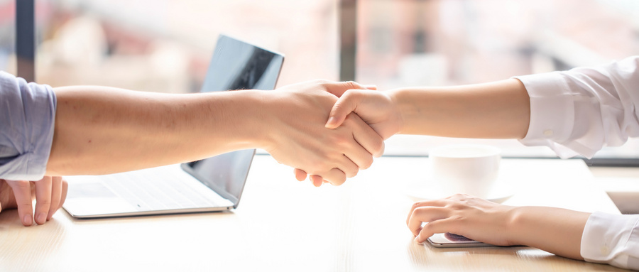 白內(nèi)障手術(shù)