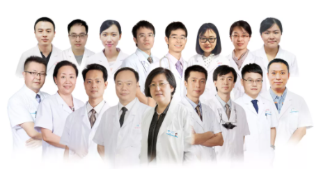 廈門眼科中心眼底病?？漆t(yī)生團隊